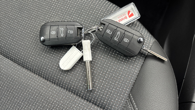 Vauxhall Crossland 1.2 Turbo Elite Nav 5dr Petrol Hatchback